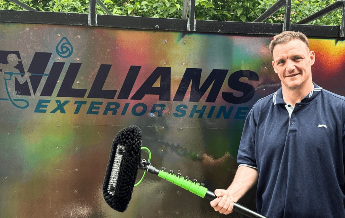 Pressure Washing Staffordshire - Man with  Pressure Washing machine